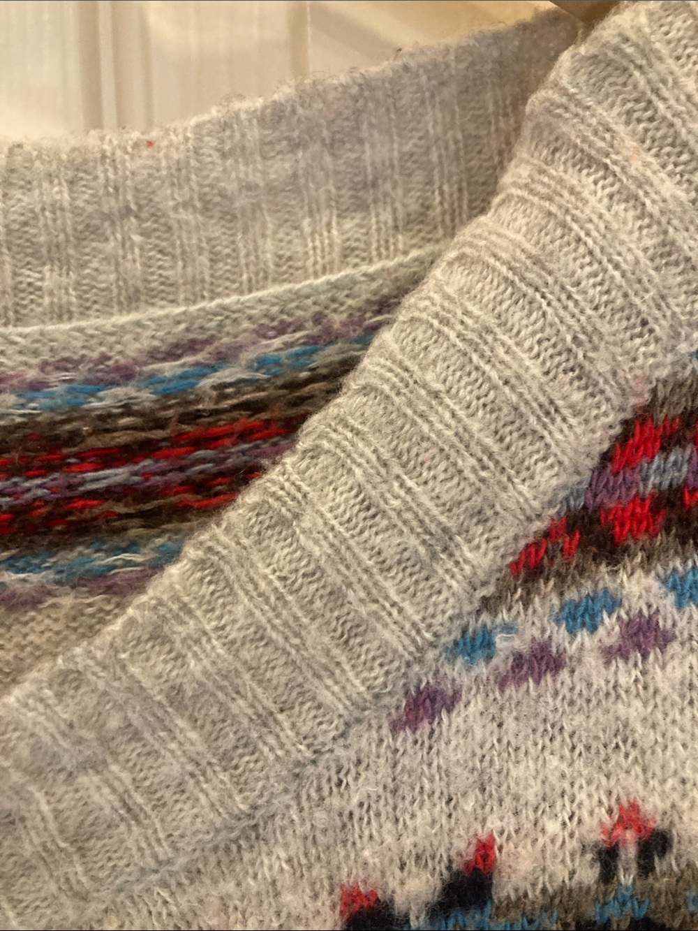 American Eagle Outfitters Women's Gray Fair Isle Crewneck Sweater - Picture 5 of 9